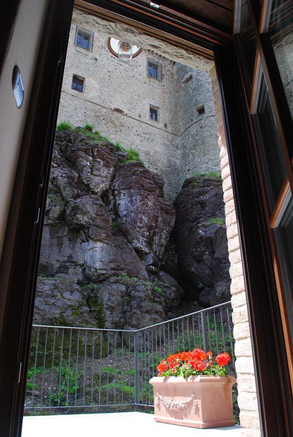 Ca Del Grano Hotel Bardi Bagian luar foto