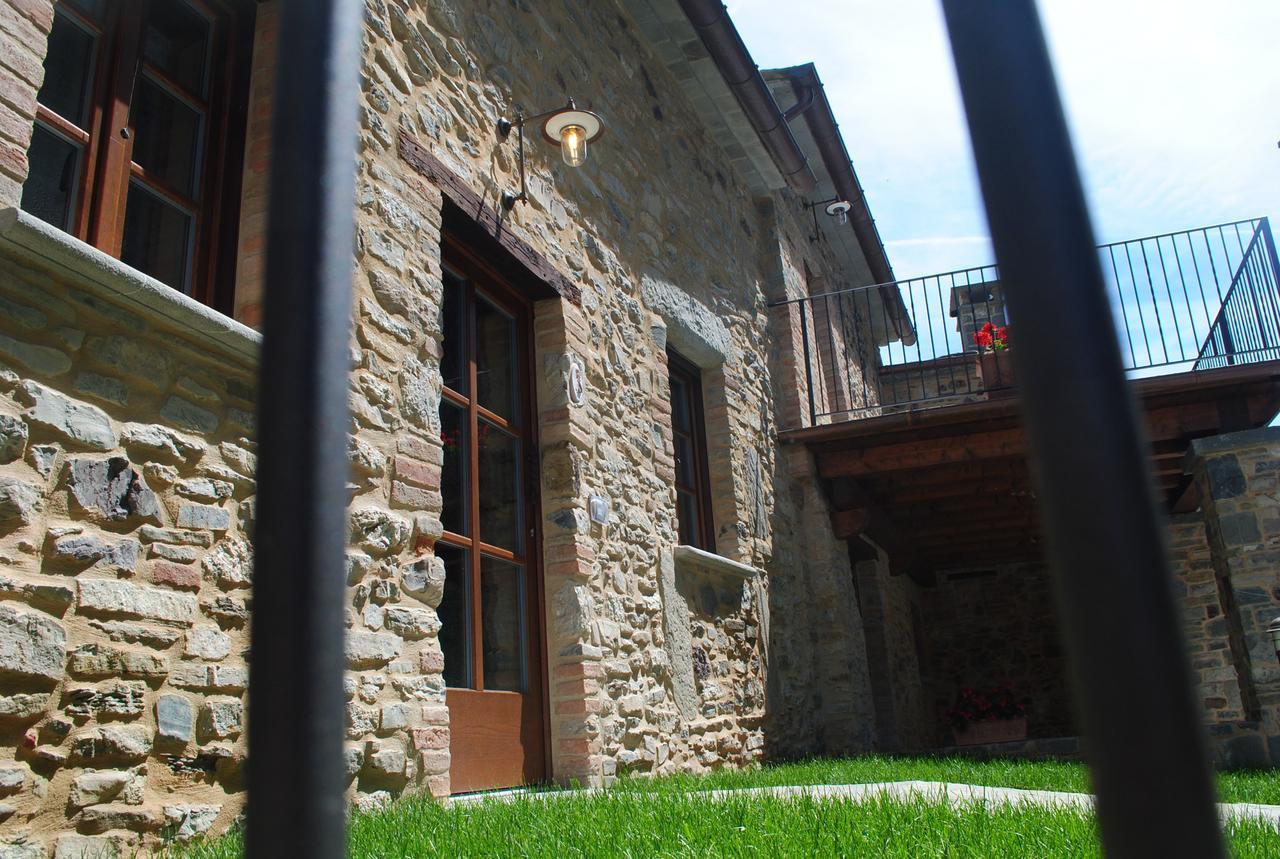 Ca Del Grano Hotel Bardi Bagian luar foto
