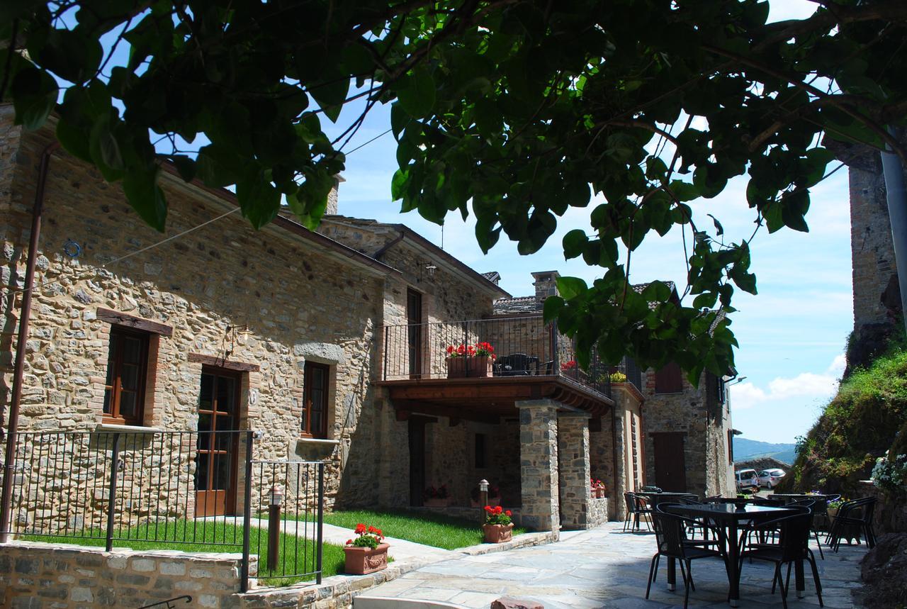 Ca Del Grano Hotel Bardi Bagian luar foto