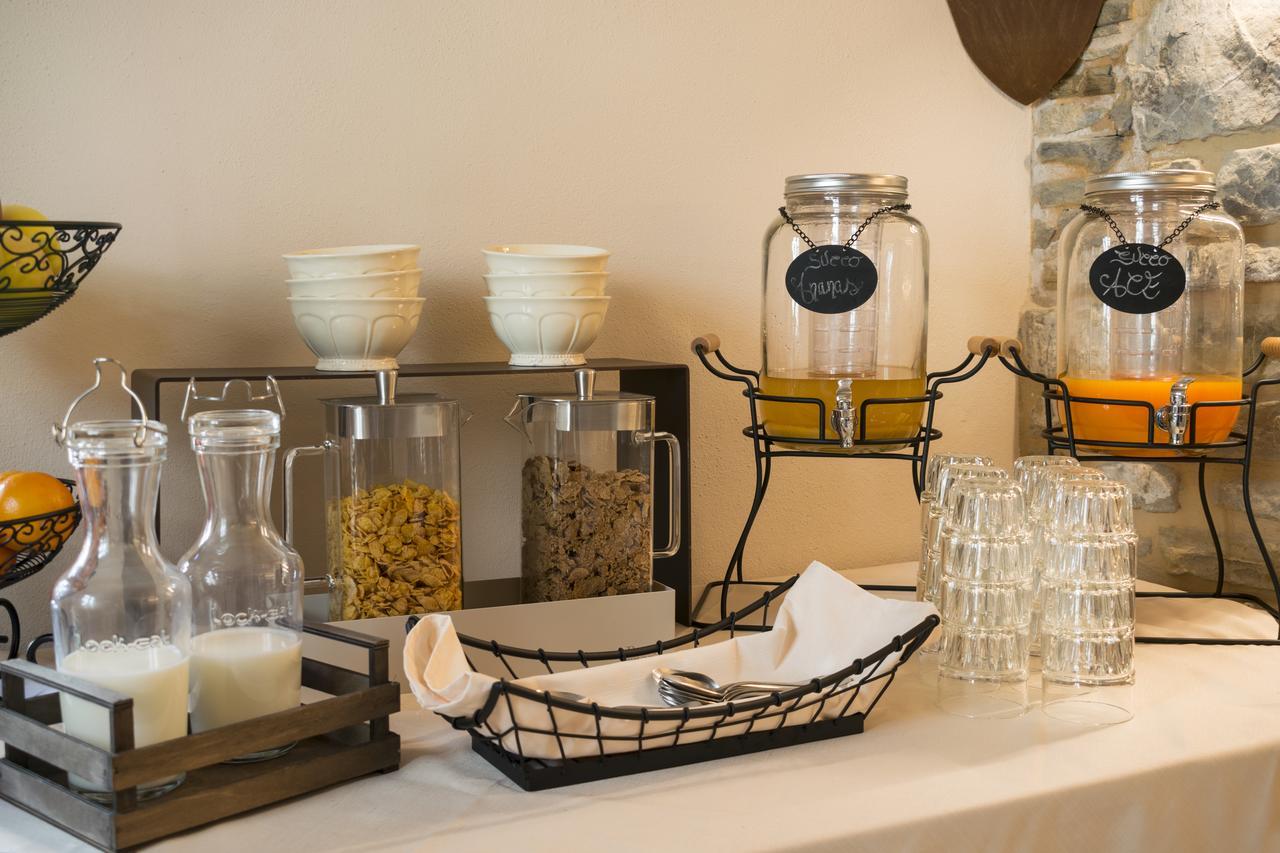 Ca Del Grano Hotel Bardi Bagian luar foto