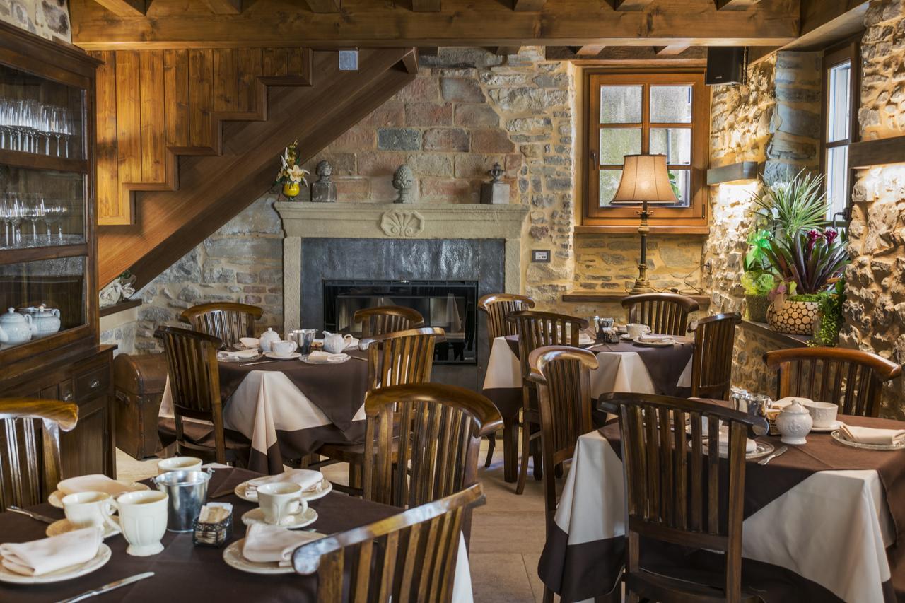 Ca Del Grano Hotel Bardi Bagian luar foto