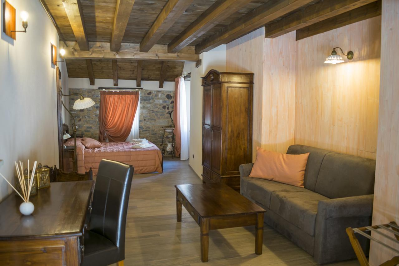 Ca Del Grano Hotel Bardi Bagian luar foto